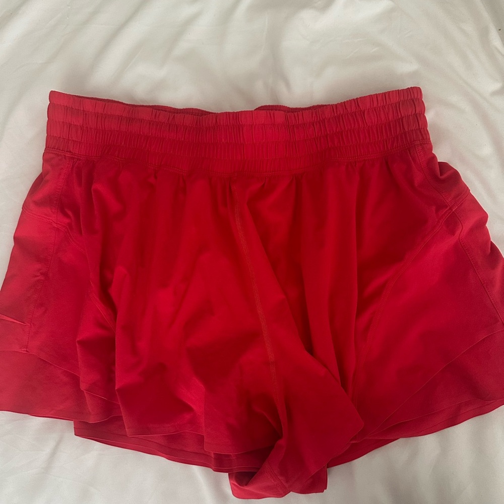 Lululemon Shake It Out short